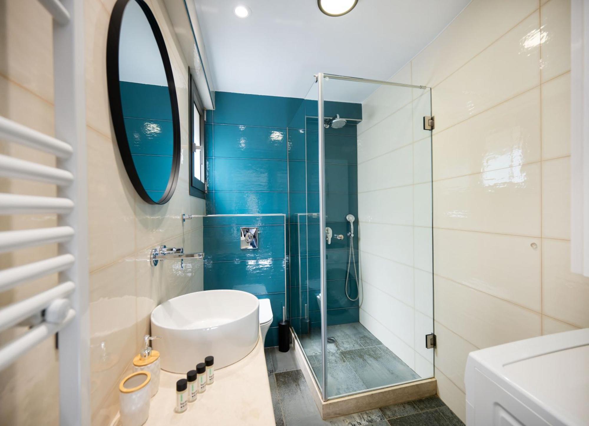 Adam'S Suite Frínion Dış mekan fotoğraf